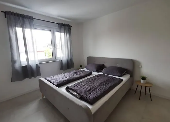 شقة Loot: Moderne / Zentral كيتسينغن